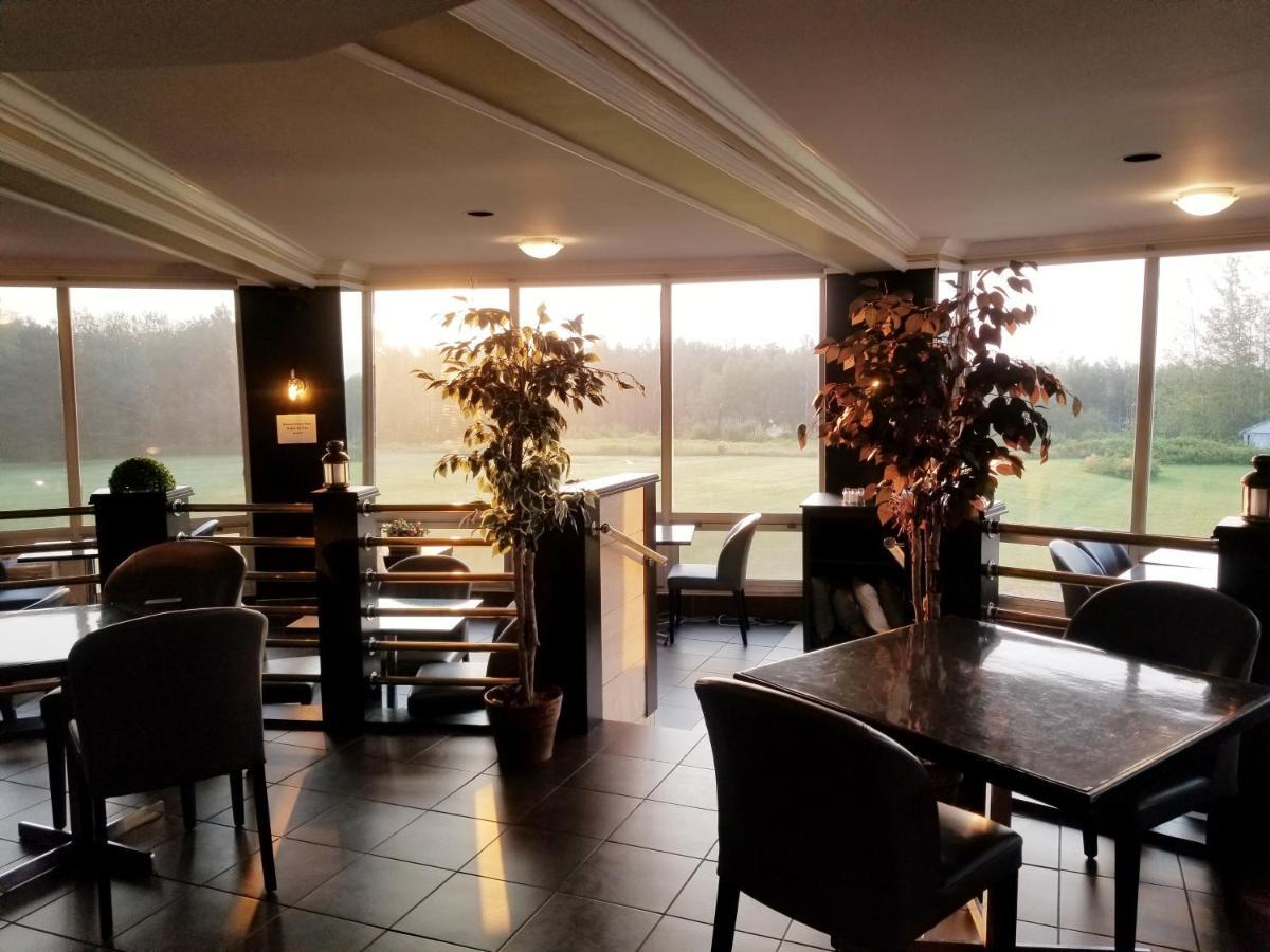 Hotel Moncton Esterno foto