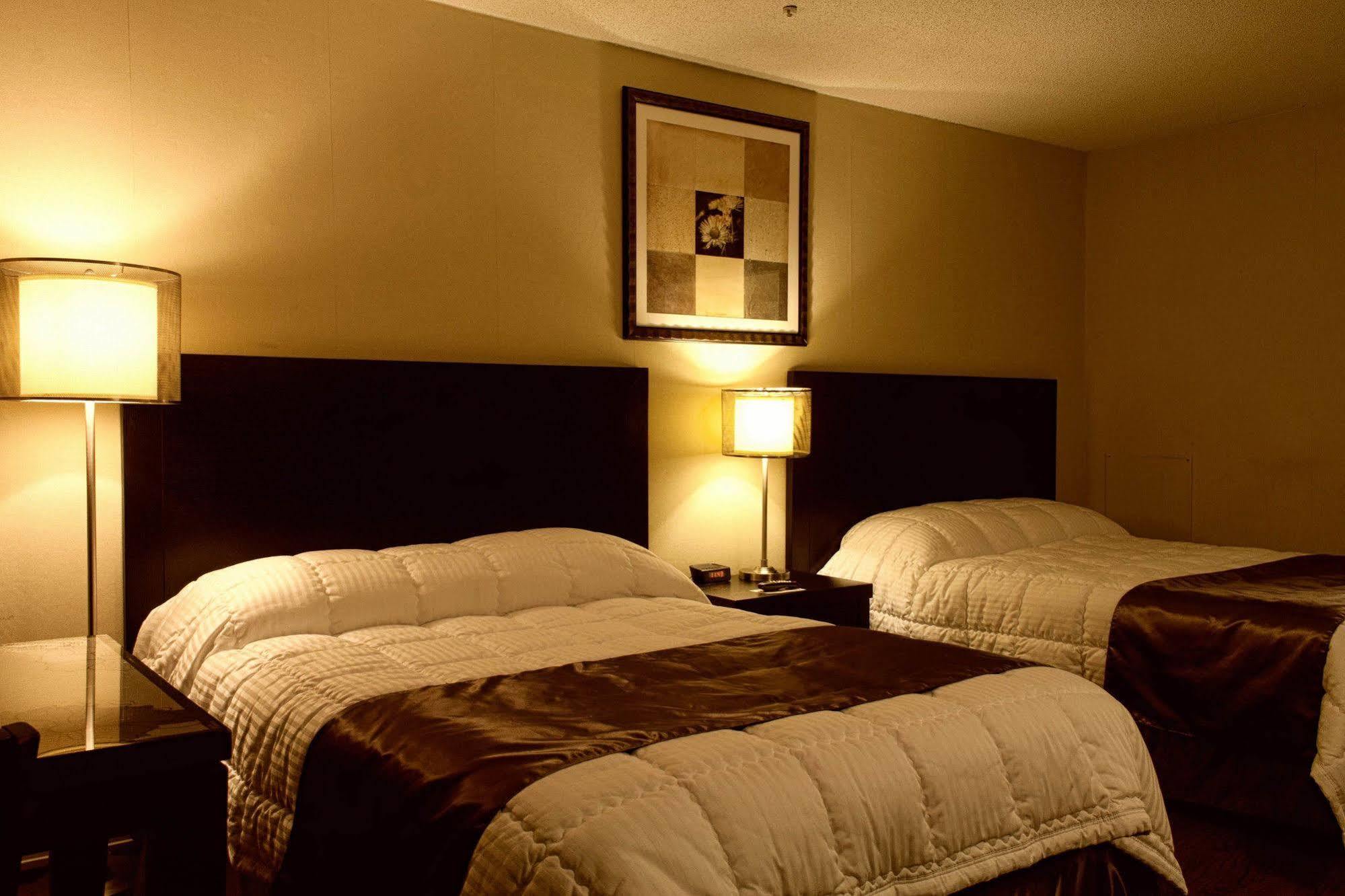 Hotel Moncton Esterno foto