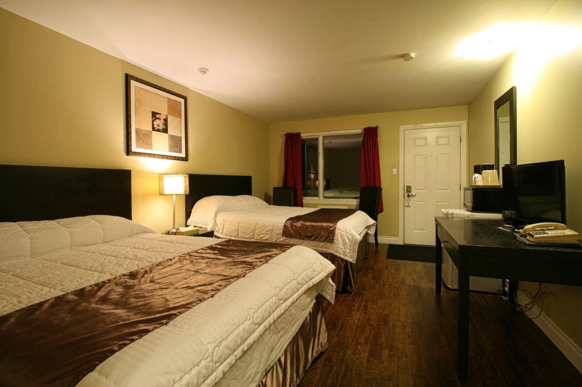Hotel Moncton Esterno foto