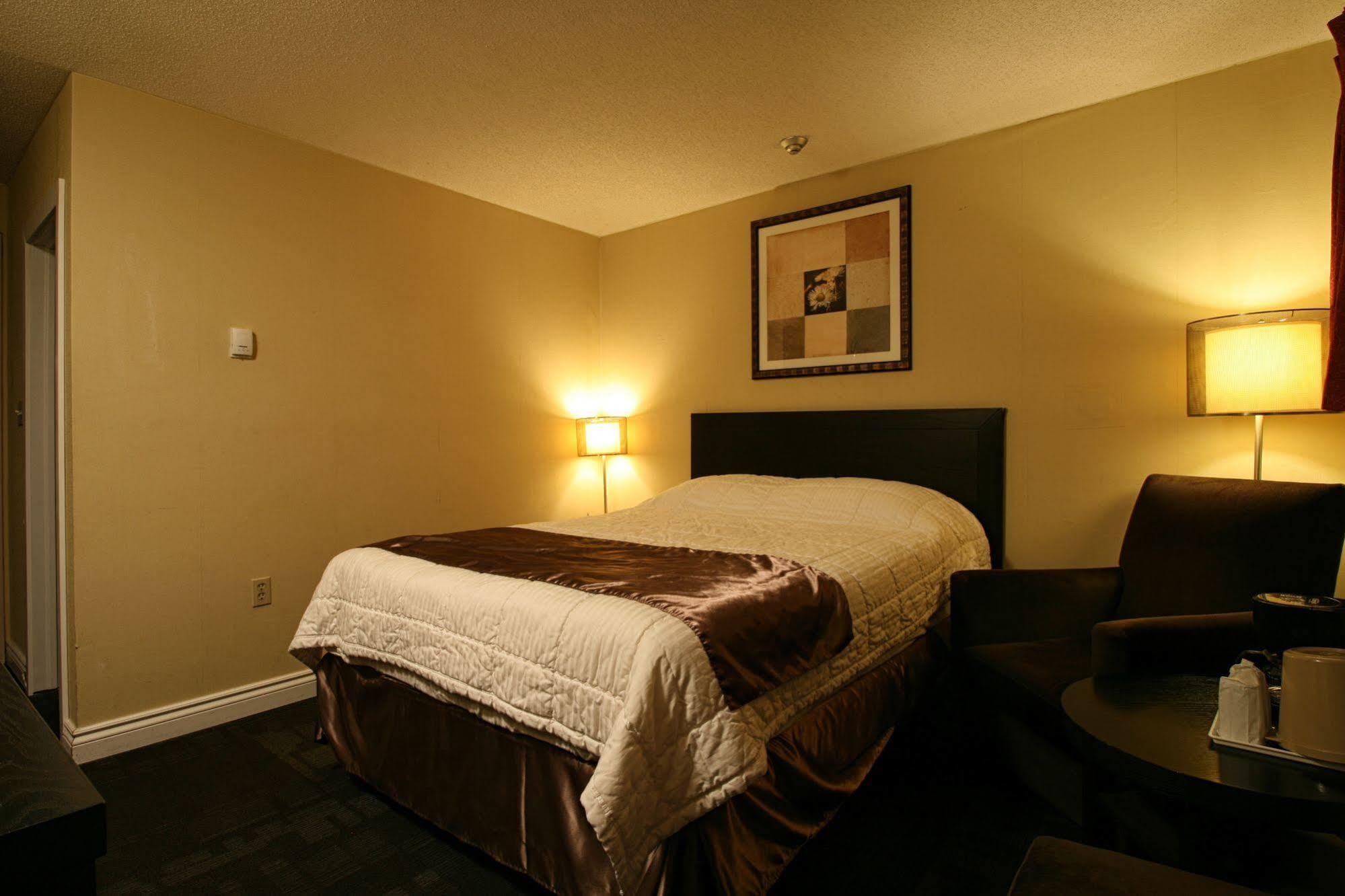 Hotel Moncton Esterno foto